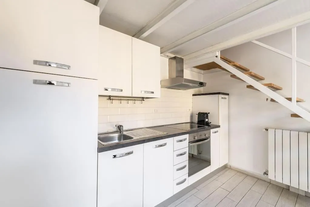 Cozy Apartment: Coldilana14 Milan